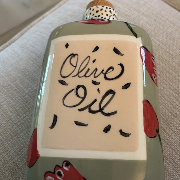 Droll designer pottery oil jar - Picture 4 of 7